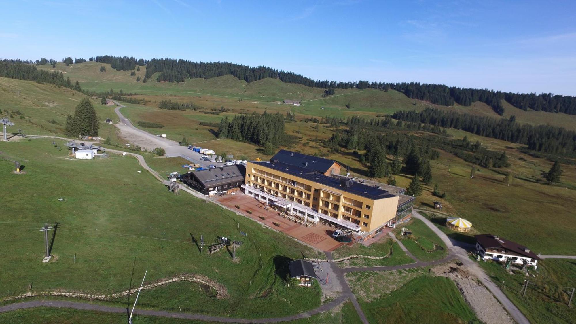 Almhotel Hochhaederich Riefensberg Exterior photo